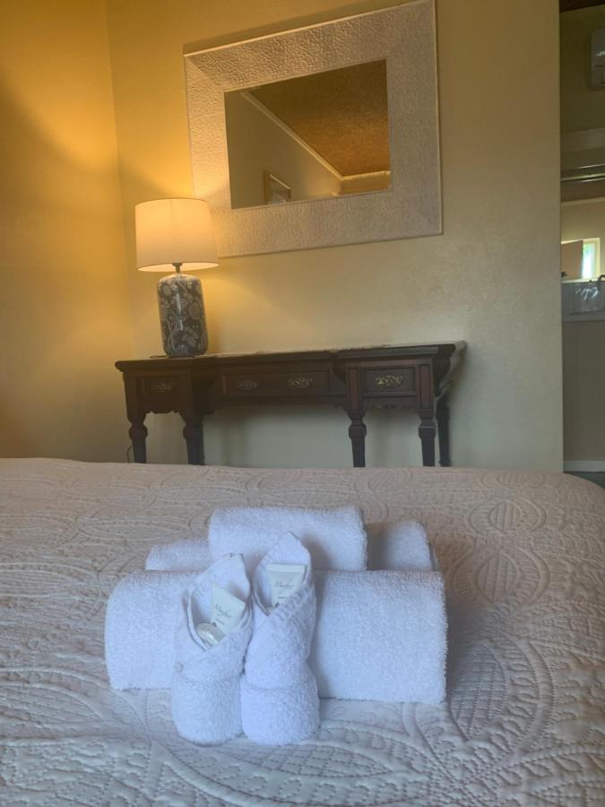 Temora Motel 4*