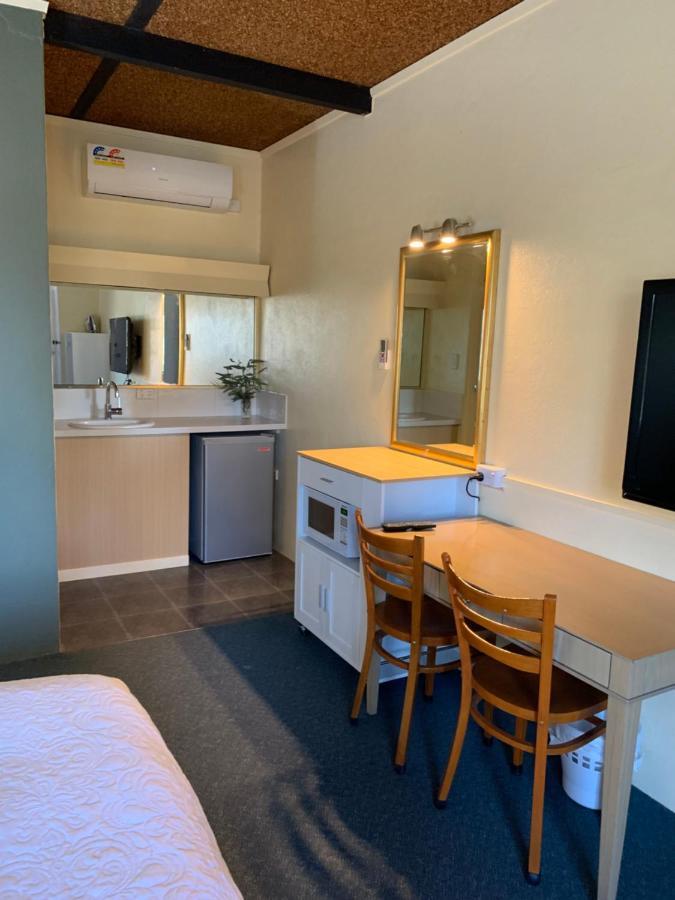 Temora Motel Motel 4*