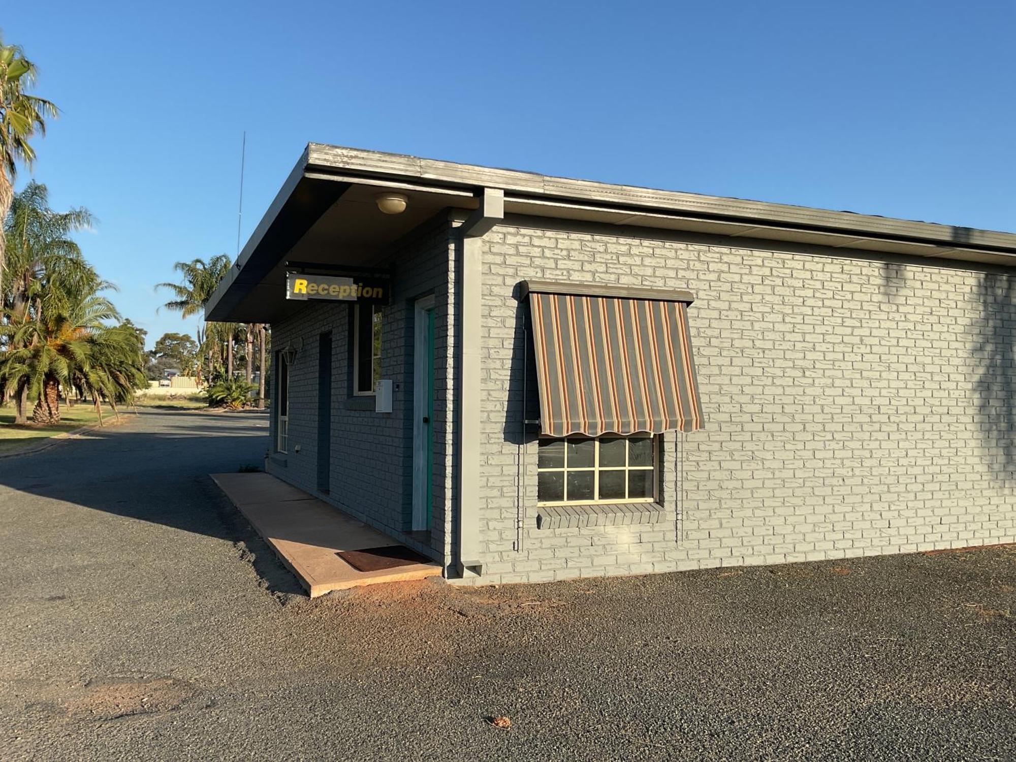 Temora Motel Motel